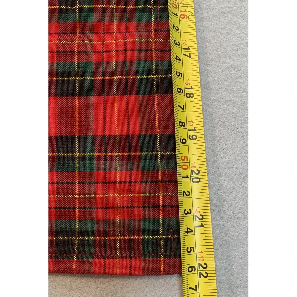 4 Pier One Red Tartan Plaid Christmas Napkins 22